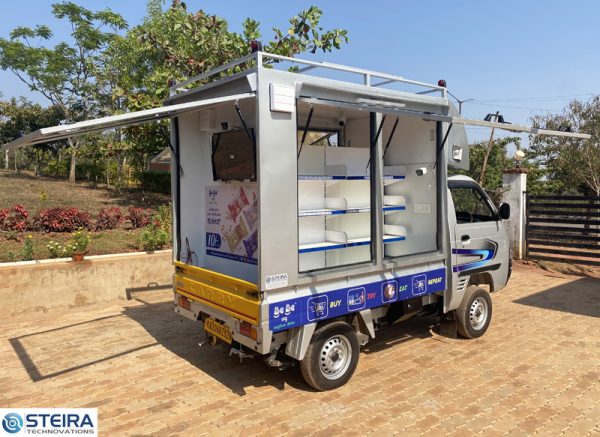 Display Van - Image 13